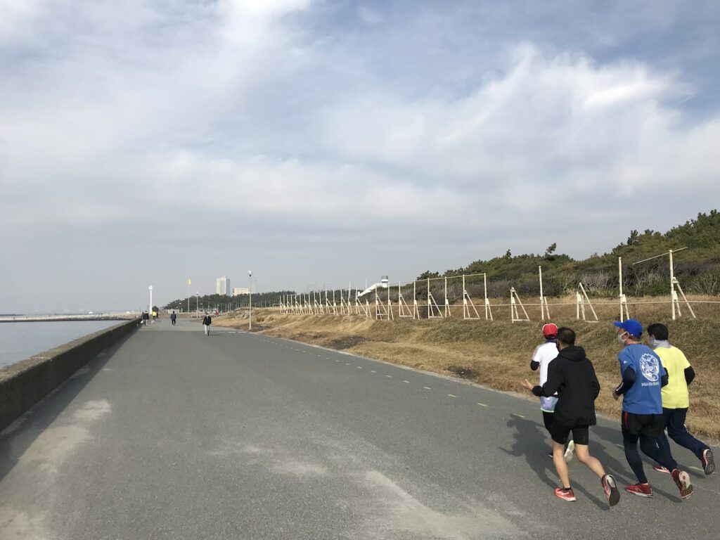 稲毛ヨットハーバー〜マリンスタジアム5~10kmランニング練習会