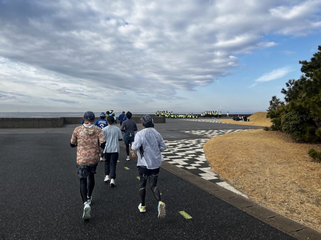 幕張ベイ・ランニングクラブ　稲毛ヨットハーバー〜稲毛海浜公園5~20kmランニング練習会