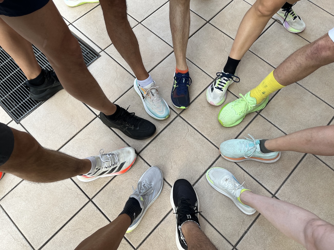 検見川浜駅〜稲毛の桟橋往復10kmランニング練習会【幕張ベイ・ランニングクラブ】
