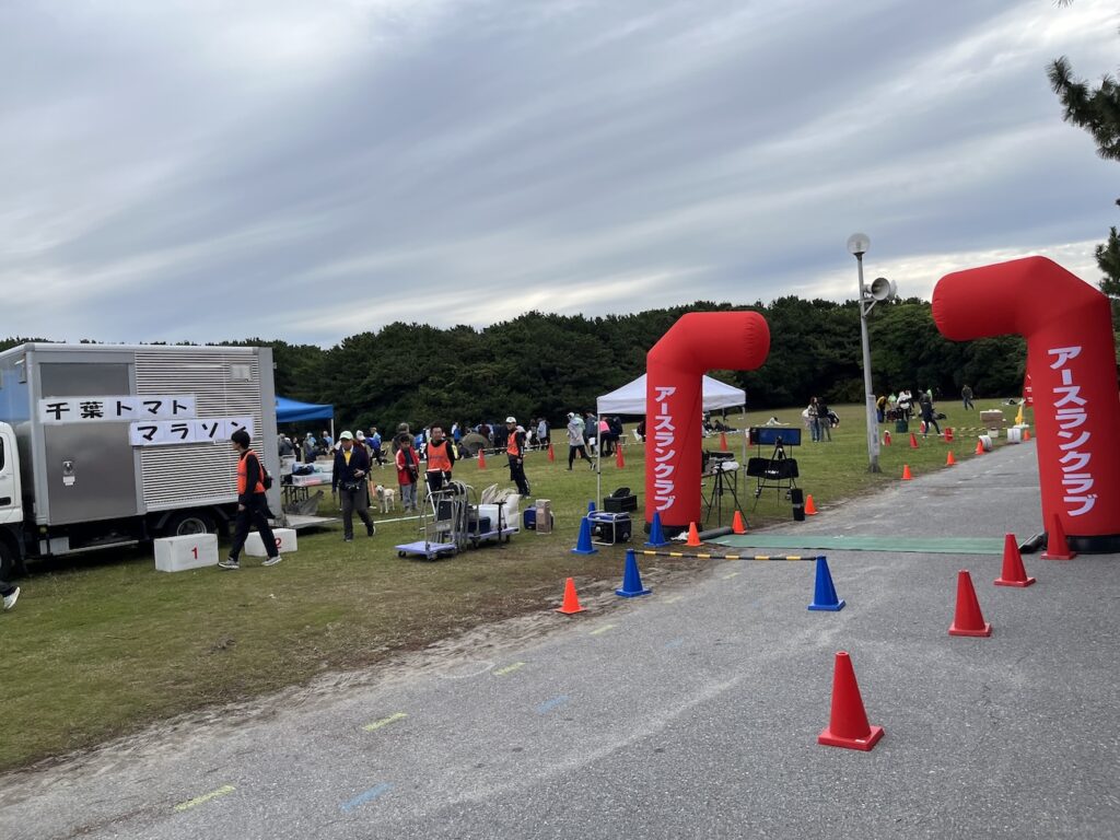 幕張ベイ・ランニングクラブ　稲毛ヨットハーバー〜稲毛海浜公園5~20kmランニング練習会