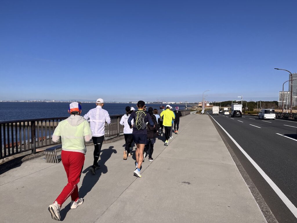 幕張ベイ・ランニングクラブ　稲毛ヨットハーバー〜稲毛海浜公園5~20kmランニング練習会